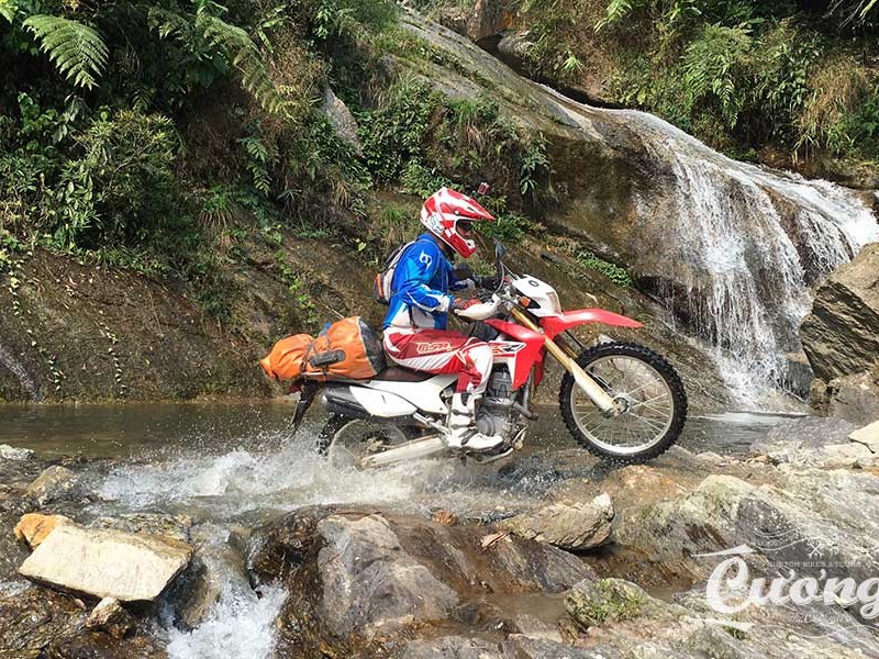 ha giang motorbike tours
