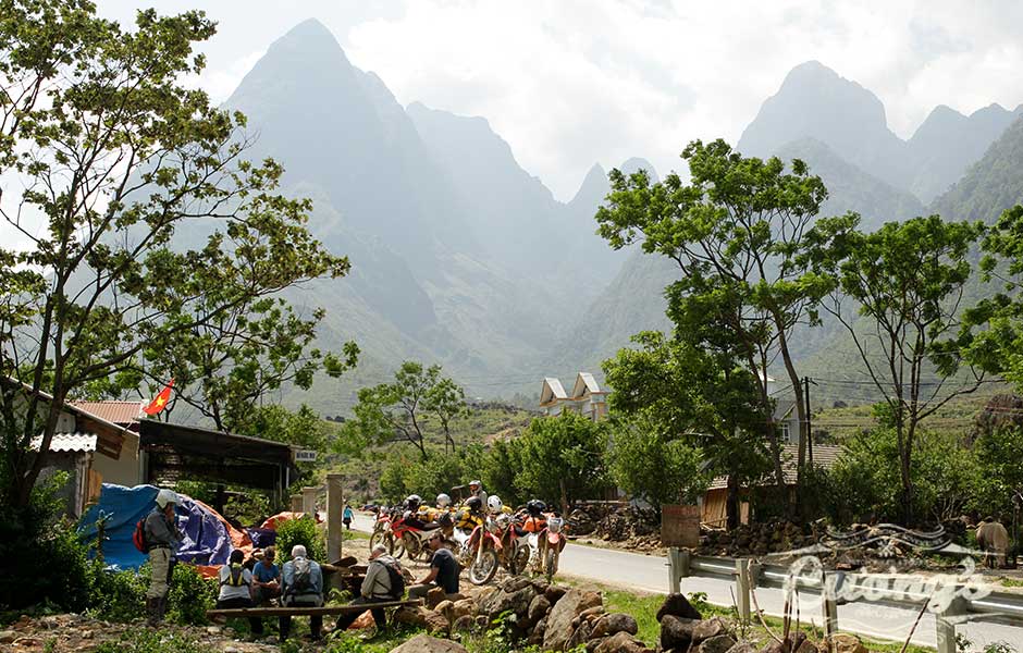Ha-Giang-Vietnam-off-road